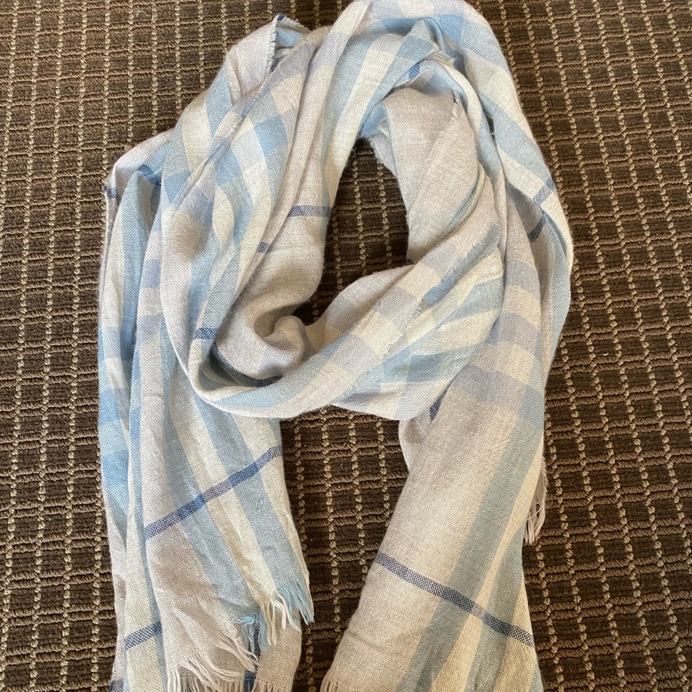 Burberry scarf